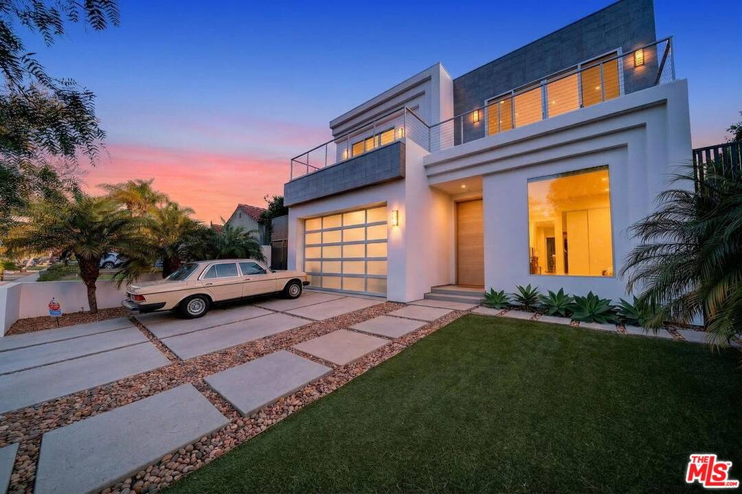 6356  W 5th St 4BR Beverly Grove La