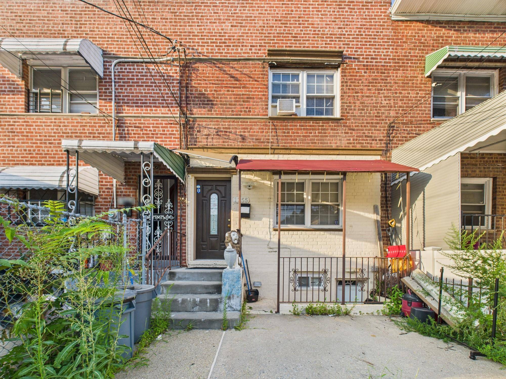 Single Family Home, brick, 3 bedrooms duplex over a finished basement studio apartment with parking and backyard.