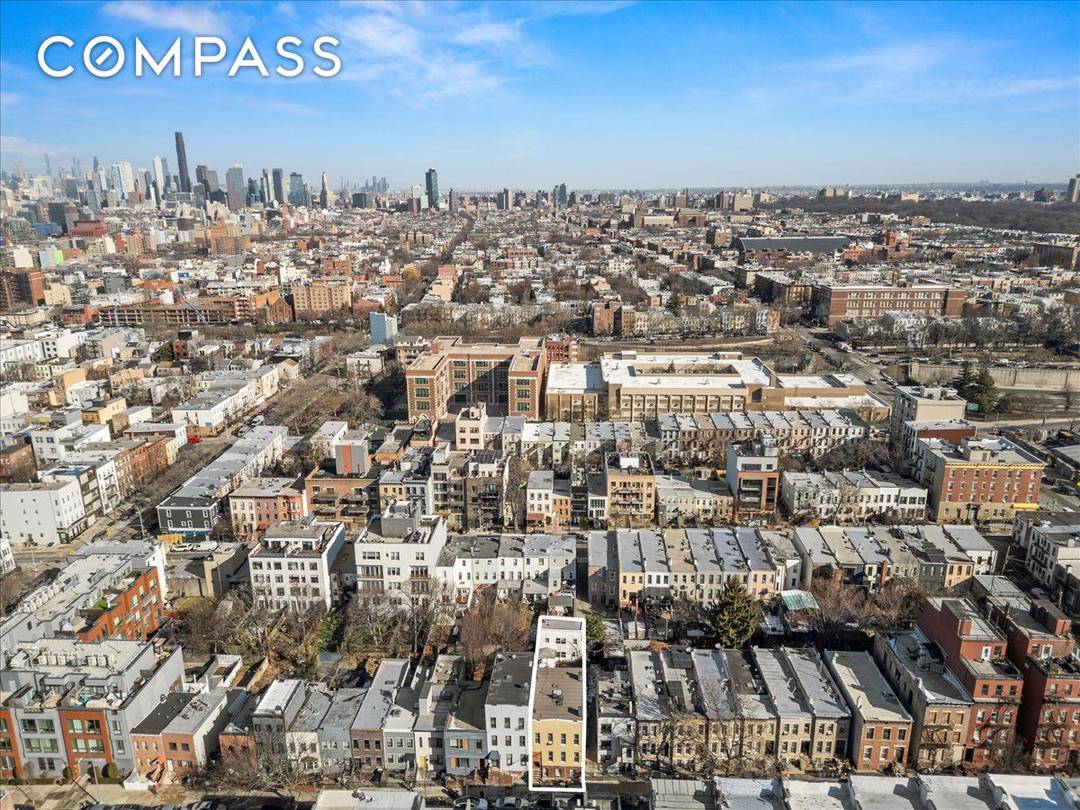 Introducing 335 21st Street, a prime multi family property offering exceptional income potential with a high rent roll and a solid 6 cap rate.