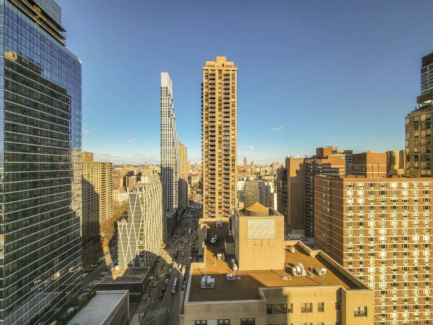 Beautifully Furnished apartment !