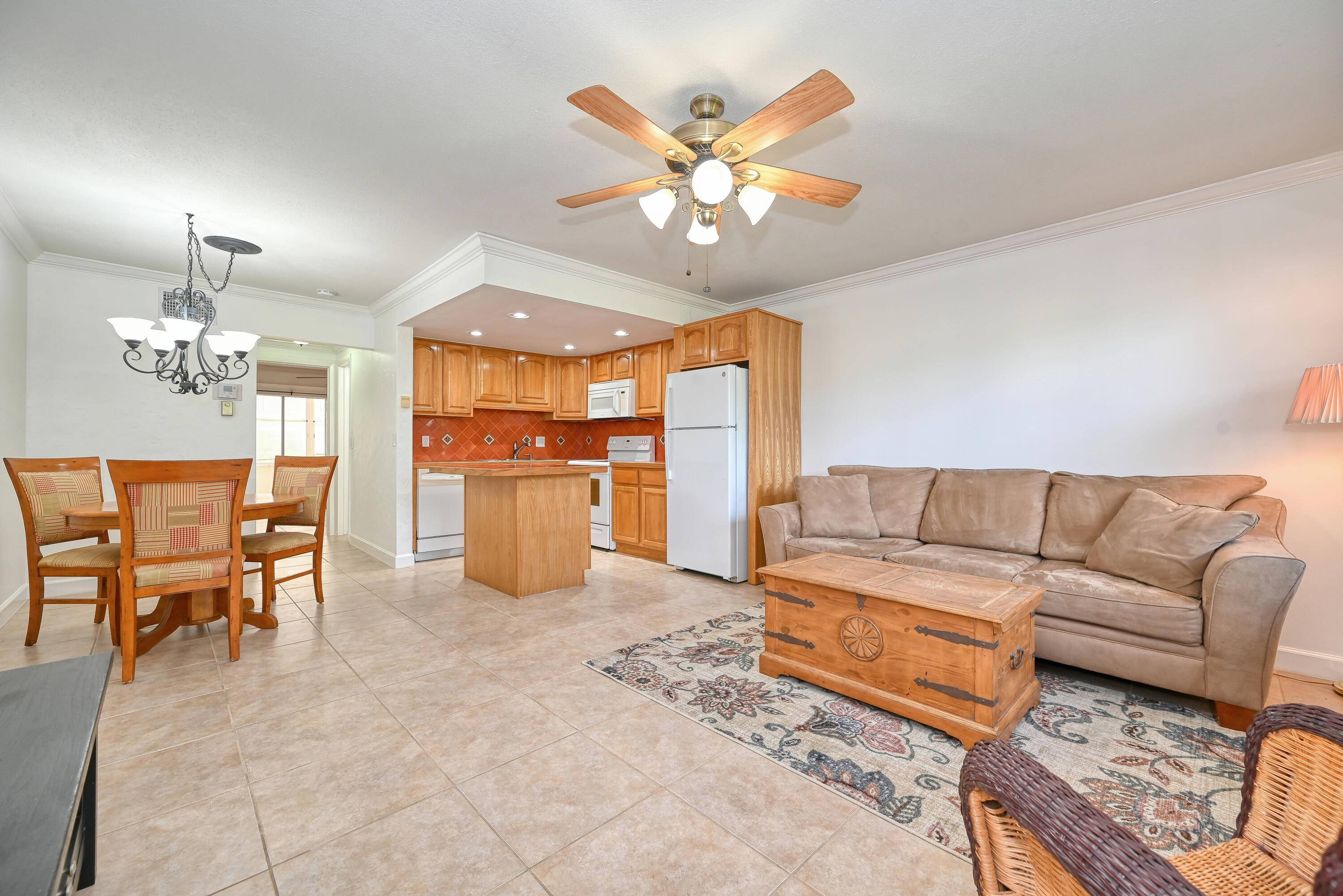 A light bright 1 1 condo in a wonderful, friendly building in Century Village !
