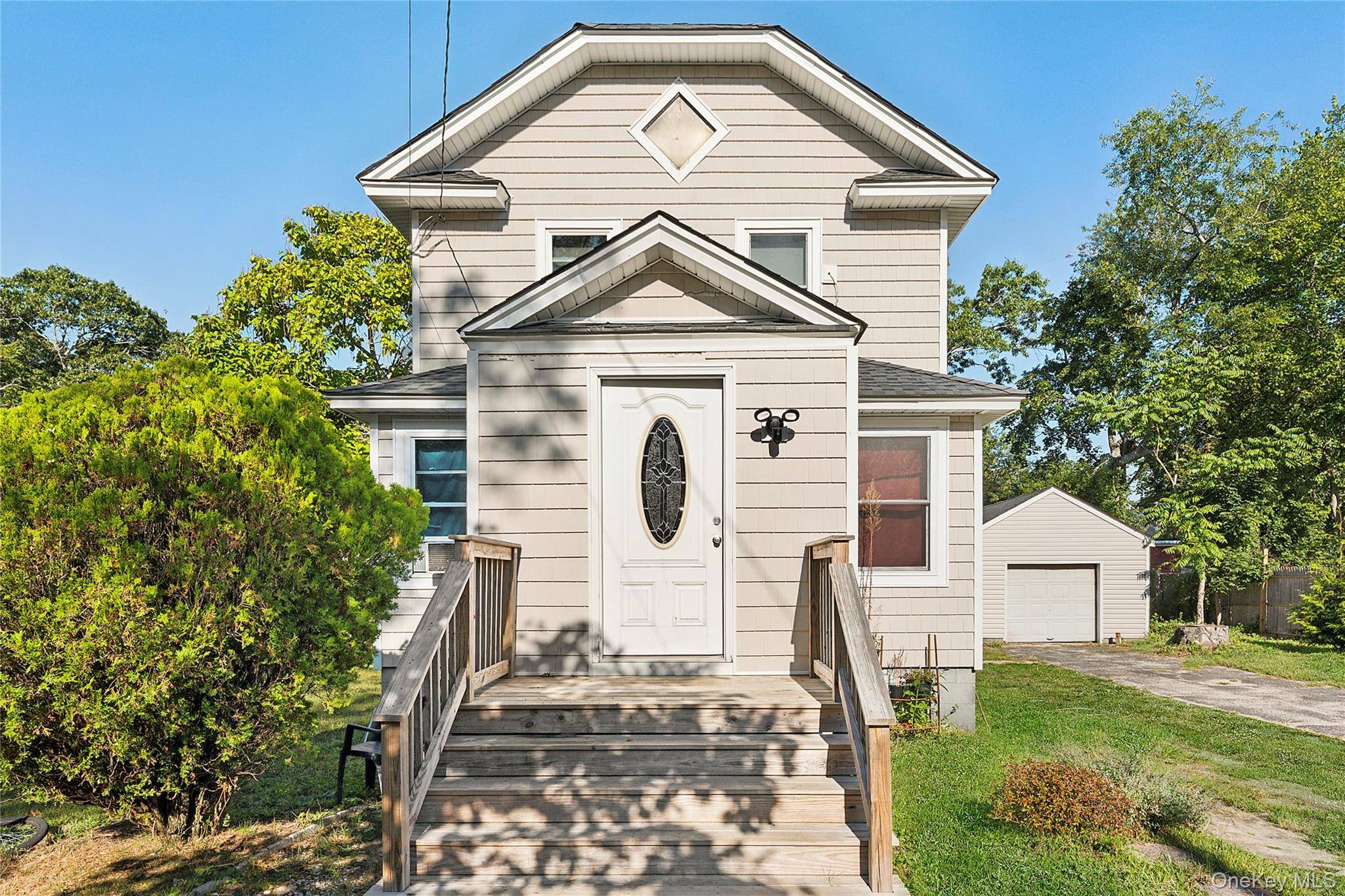 4 bedroom, 3. 5 bath Colonial