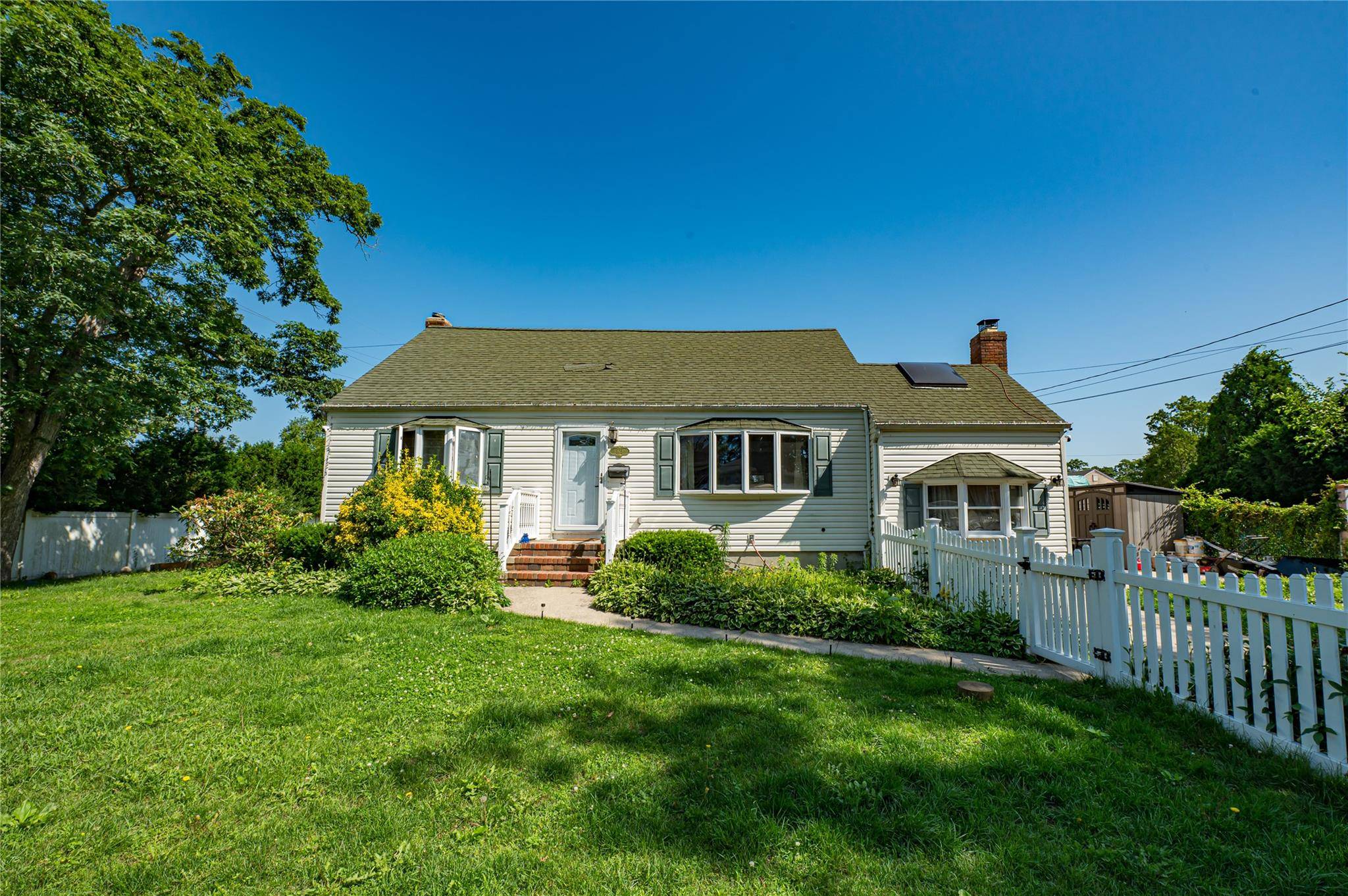 This beautiful 4 bedroom, 2 bath Cape Cod home, perfectly situated near schools, transportation, and popular restaurants.
