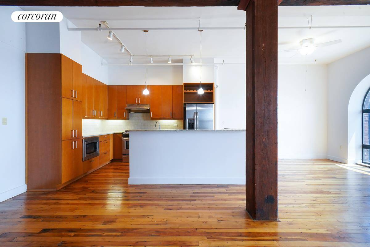 Live Your Brooklyn Waterfront Dream !