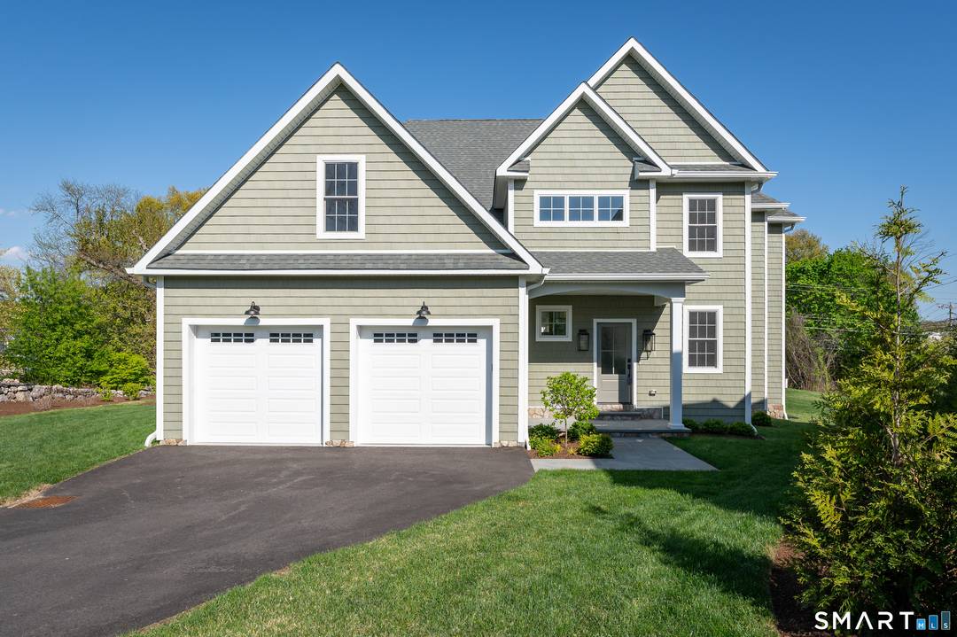 Exceptional NEW construction in a coveted mid city location offers the perfect blend of refined comfortable living.