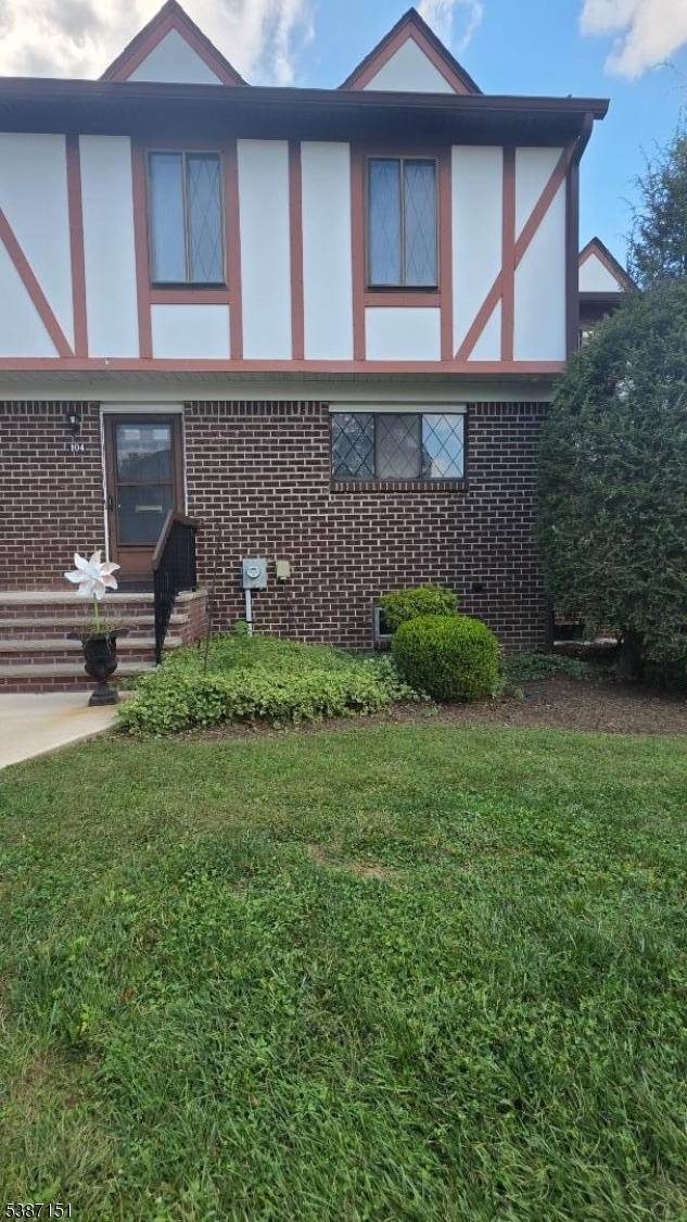 Welcome to this 1551 sq. ft.