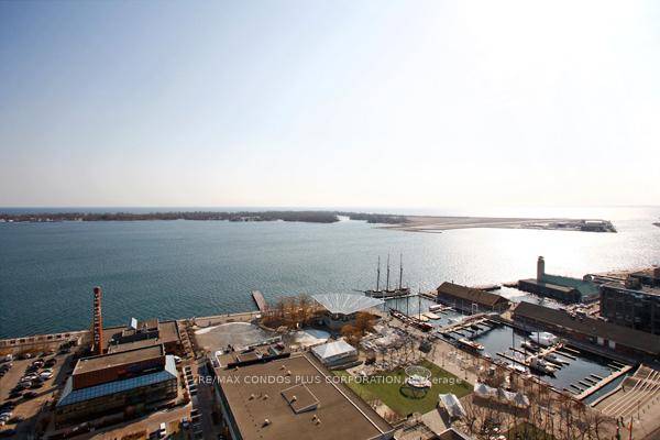 Beautiful Fully Furnished amp ; Equipped Suite At Waterclub Condominiums, In The Heart Of Toronto's Harbourfront !