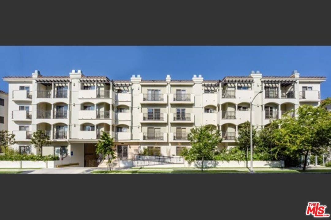 107 S Sweetzer Ave 3BR Beverly Grove La