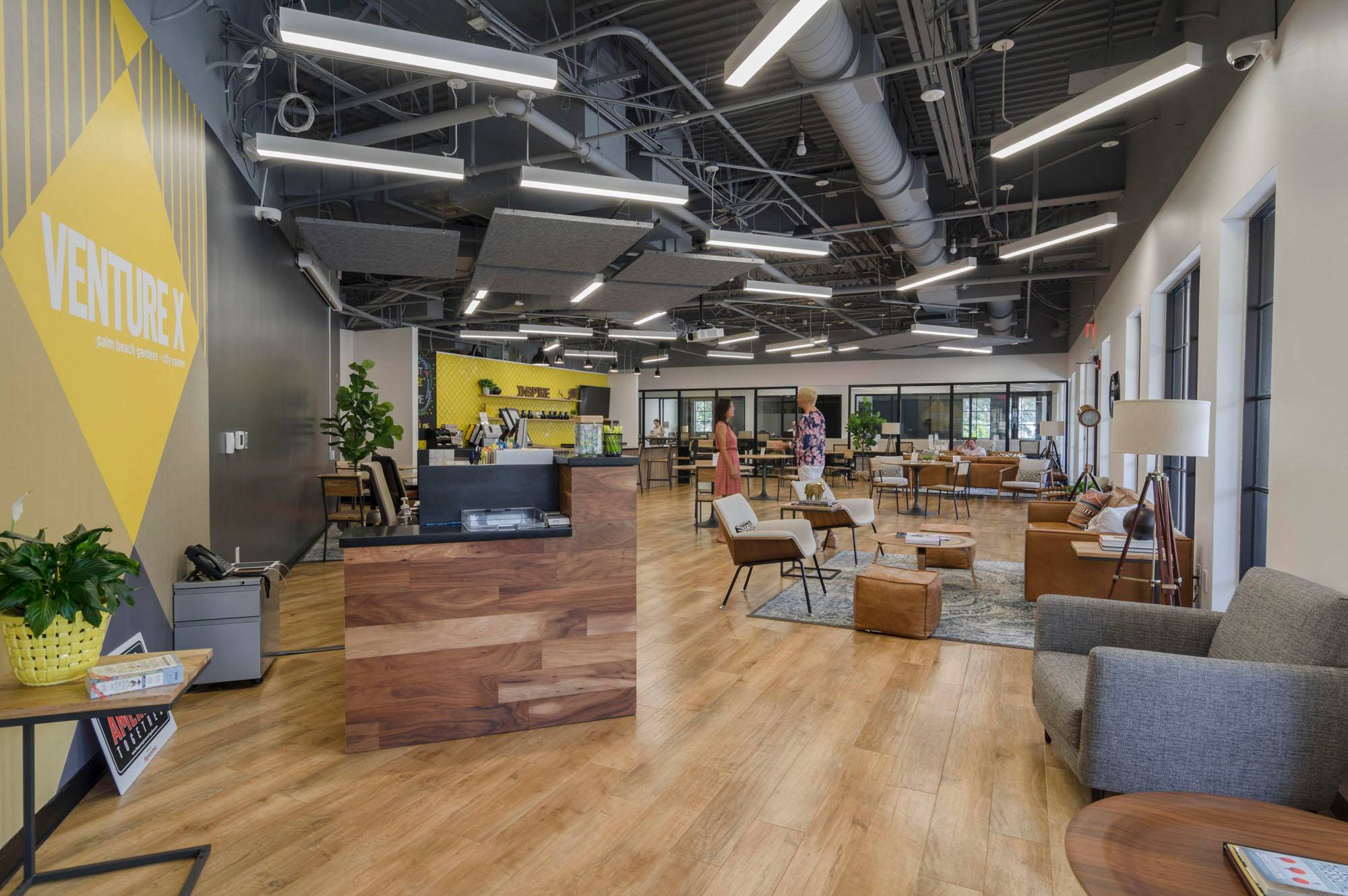 Venture X Palm Beach Gardens is locally owned operated and offers an array of flexible workspace solutions for any size business.