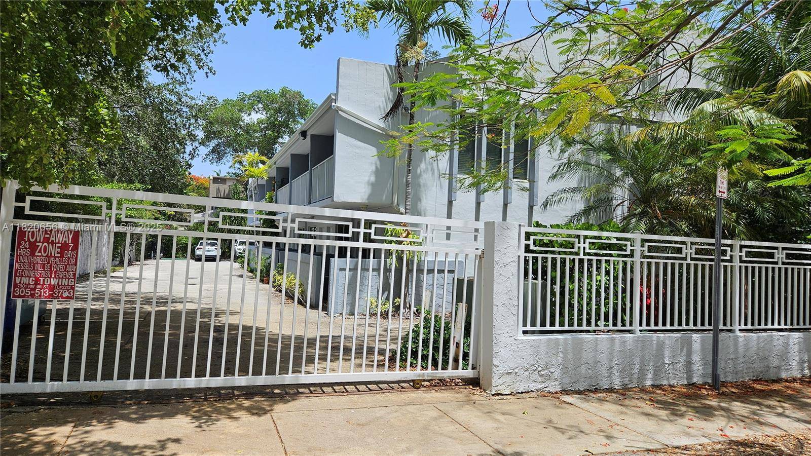 Charming 1 bed, 1. 5 bath, 2 story corner Townhouse style condo in a gated 12 unit boutique community.