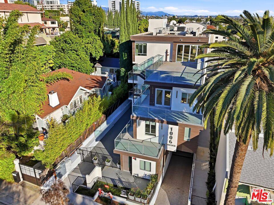 1006   Hancock Ave 2BR Sunset Strip La