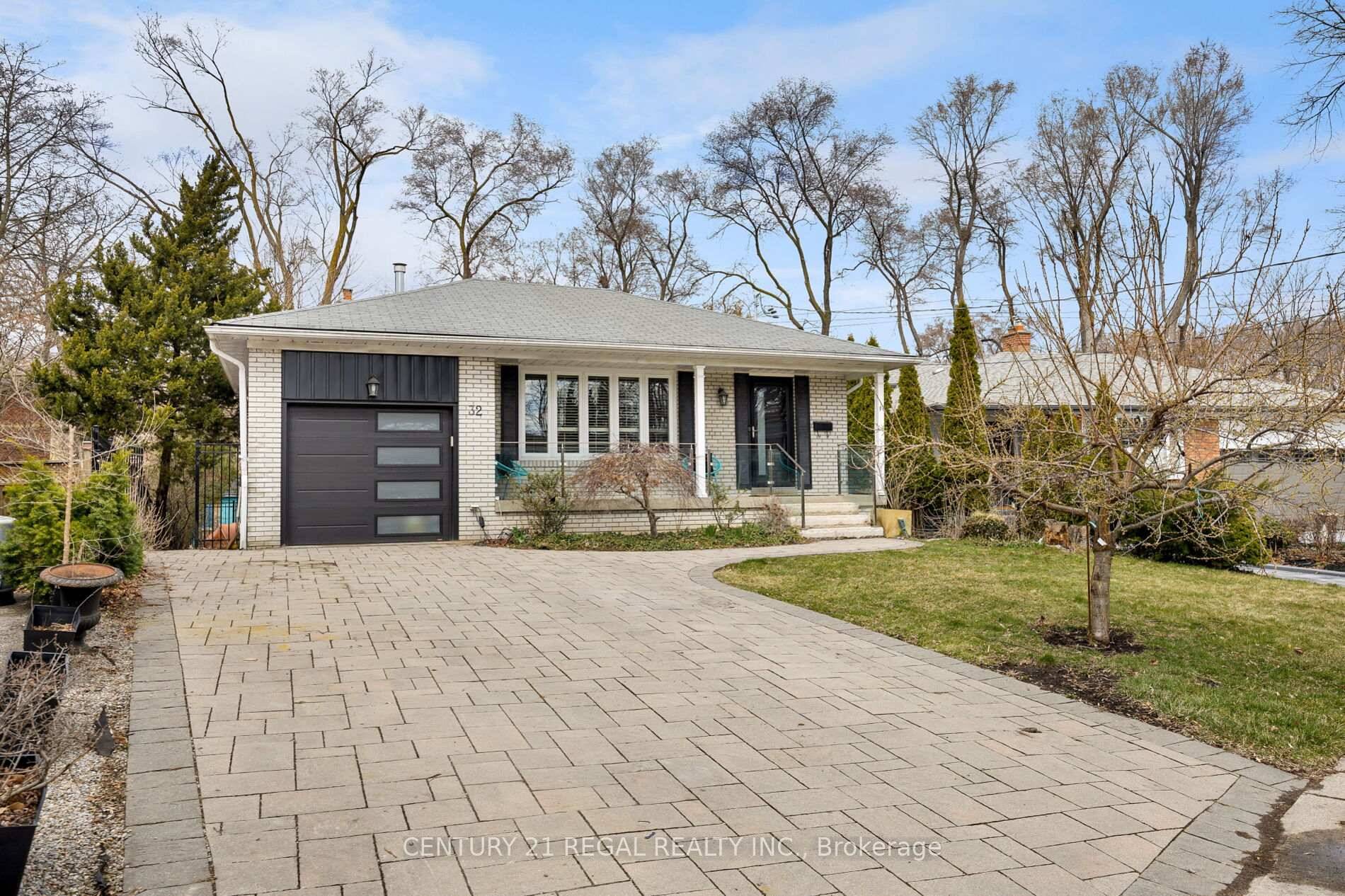 Come See This Stunning 4 Bedroom Property On A 185 Foot Deep Lot On A Private Cul De Sac.