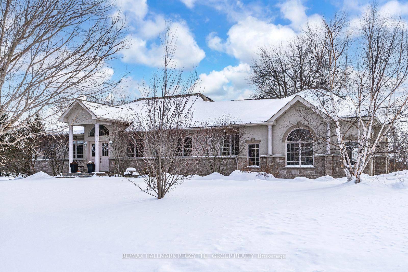 CUSTOM EXECUTIVE HOME WITH AN EXPANSIVE INTERIOR ON 3 4 OF AN ACRE OF PROPERTY !