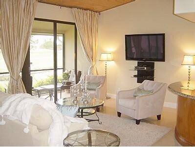 Luxurious 3 Bedroom Home in PGA National, Palm Beach Gardens.