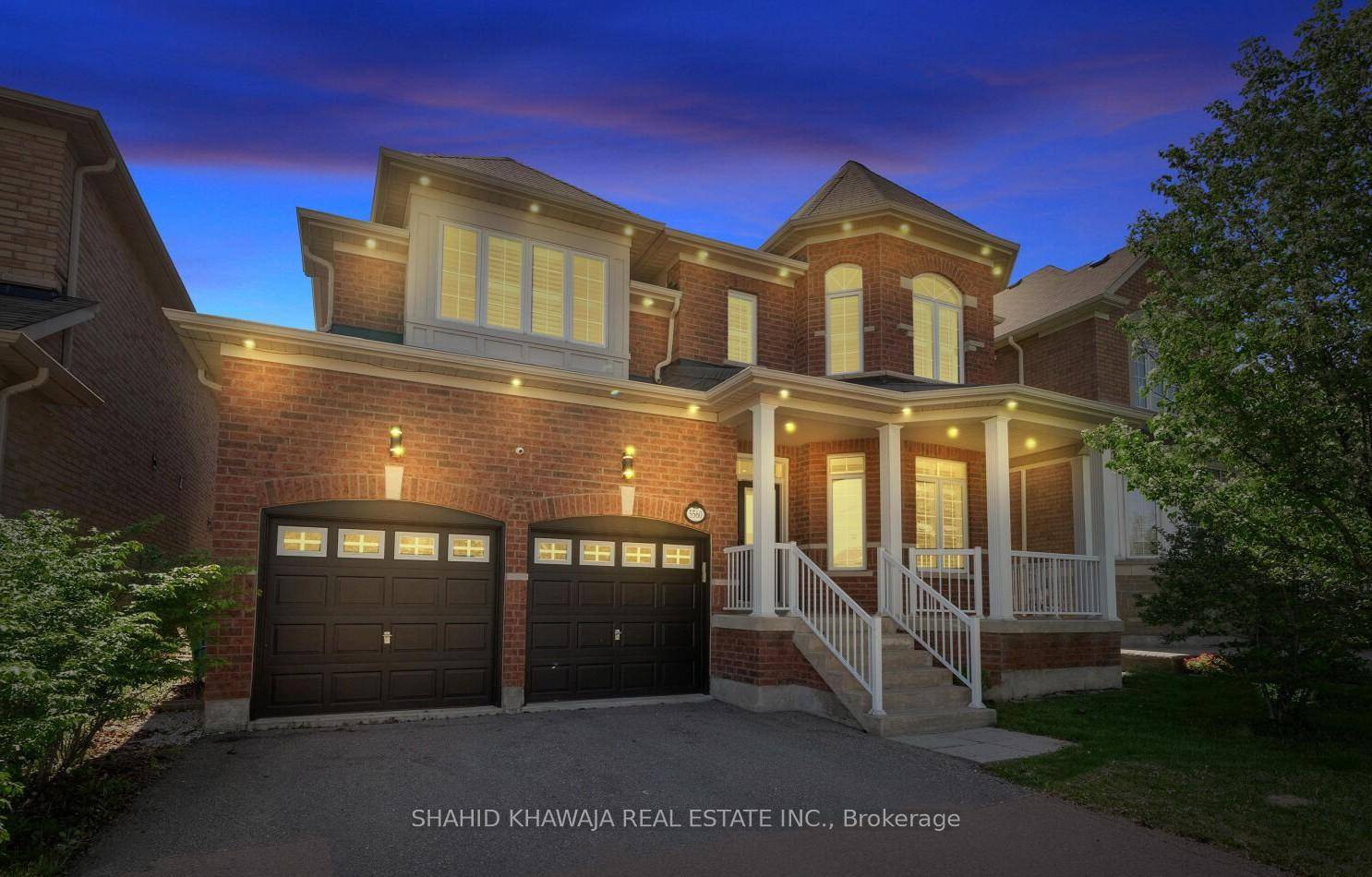 View Virtual Tour A True Masterpiece Situated In The Highly Sought After Prestigious And Family Oriented Community Of Churchill Meadows Step Into Pure Elegance In This Stunning Heathwood Homes Marvel, ...