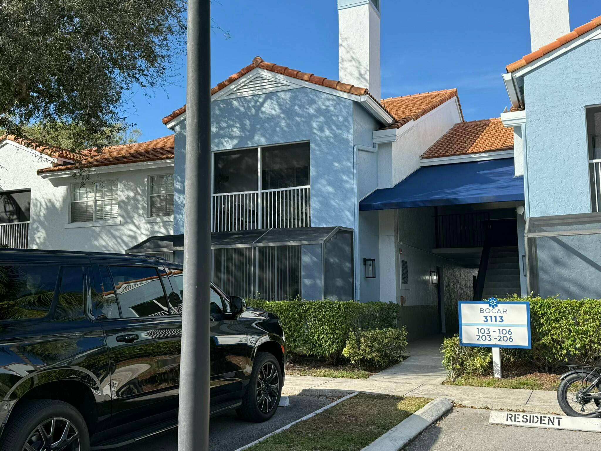 Renovated 3 bedroom 2 bath First floor unit.