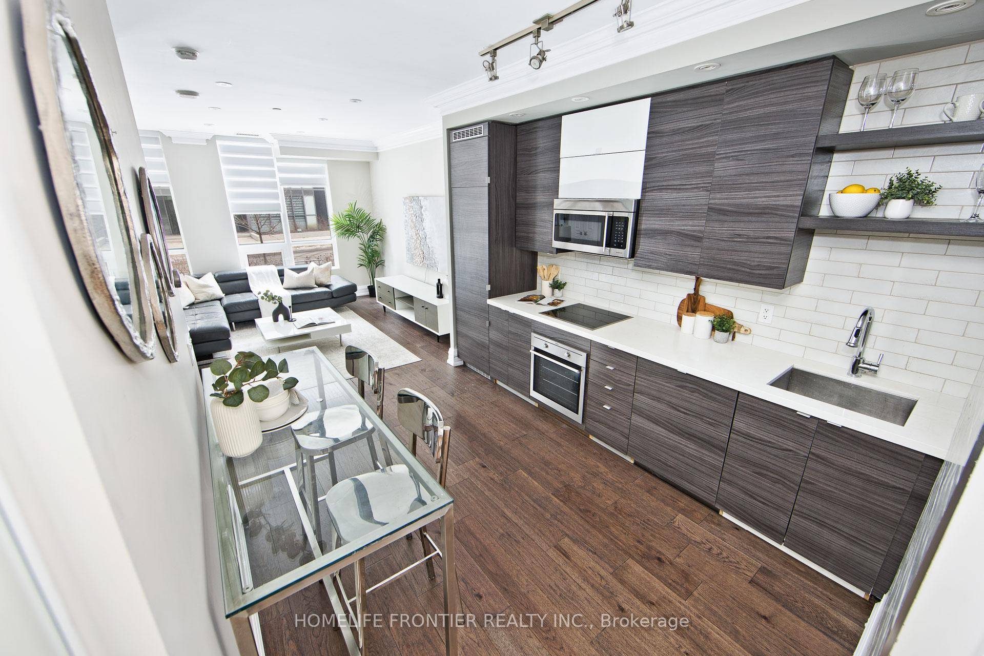 Stunning 1 Den Like a 2nd Bdrm Custom Designed with Spacious Townhome settings to Suit every Lifestyle at the Luxurious Ocean Club Waterfront Condominiums !