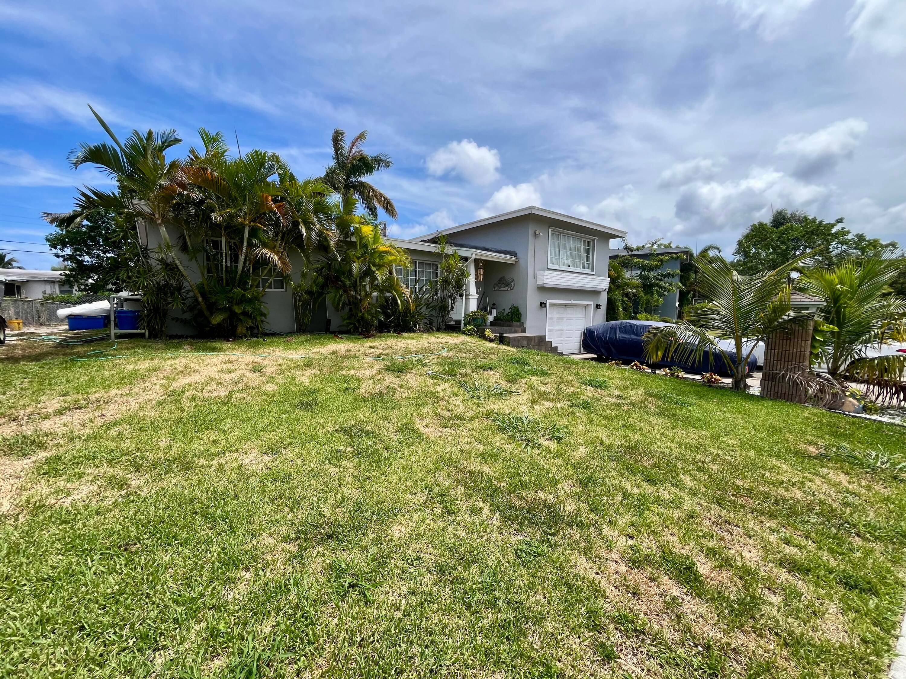 3 Bed, 2 Bath Multi Level Home with Garage Room to Grow Near Lake Osborne !