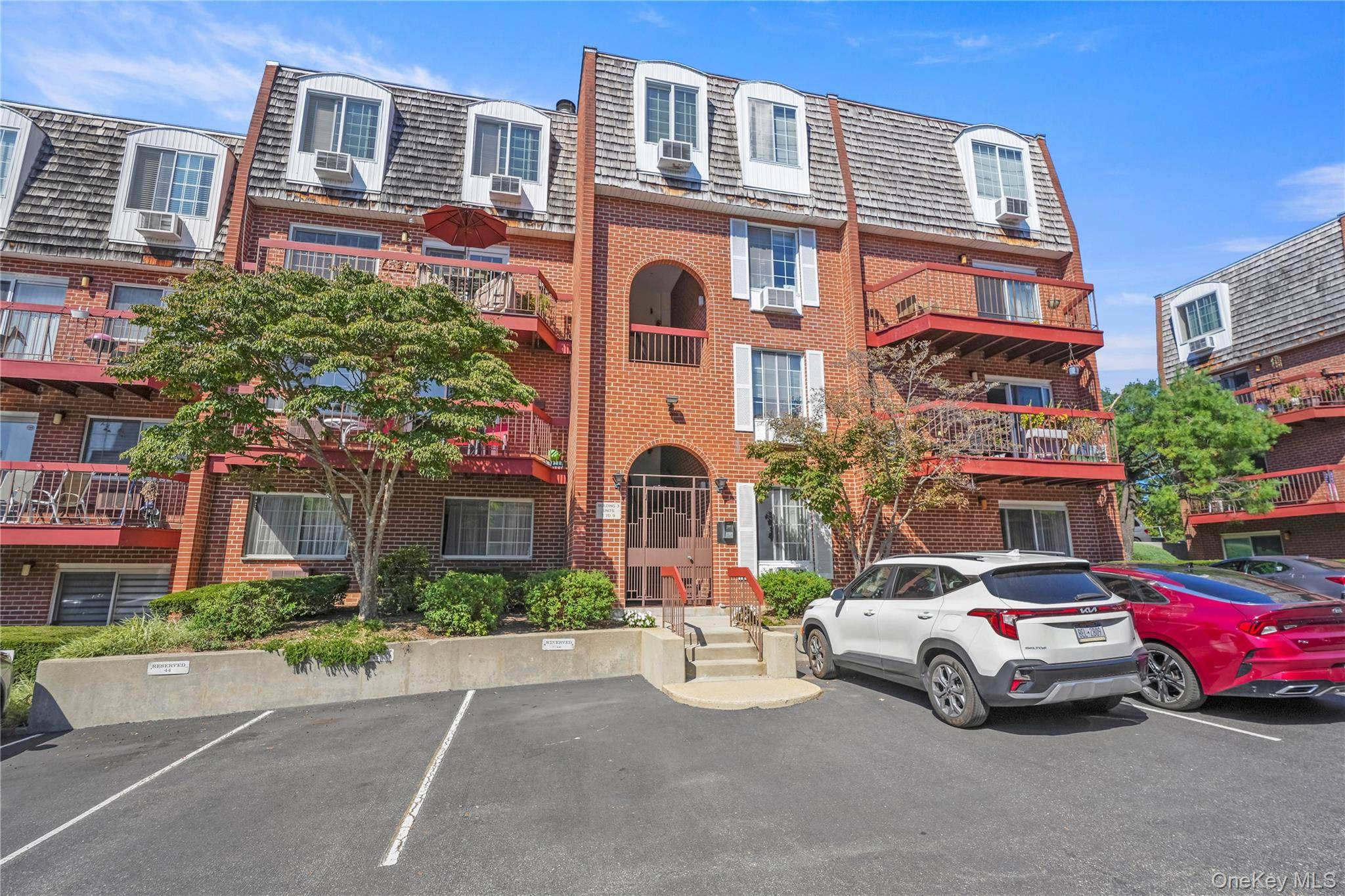 Move in ready two bedroom, two and a half bath condo featuring new hardwood floors, recessed lighting and just minutes from the White Plains train station.