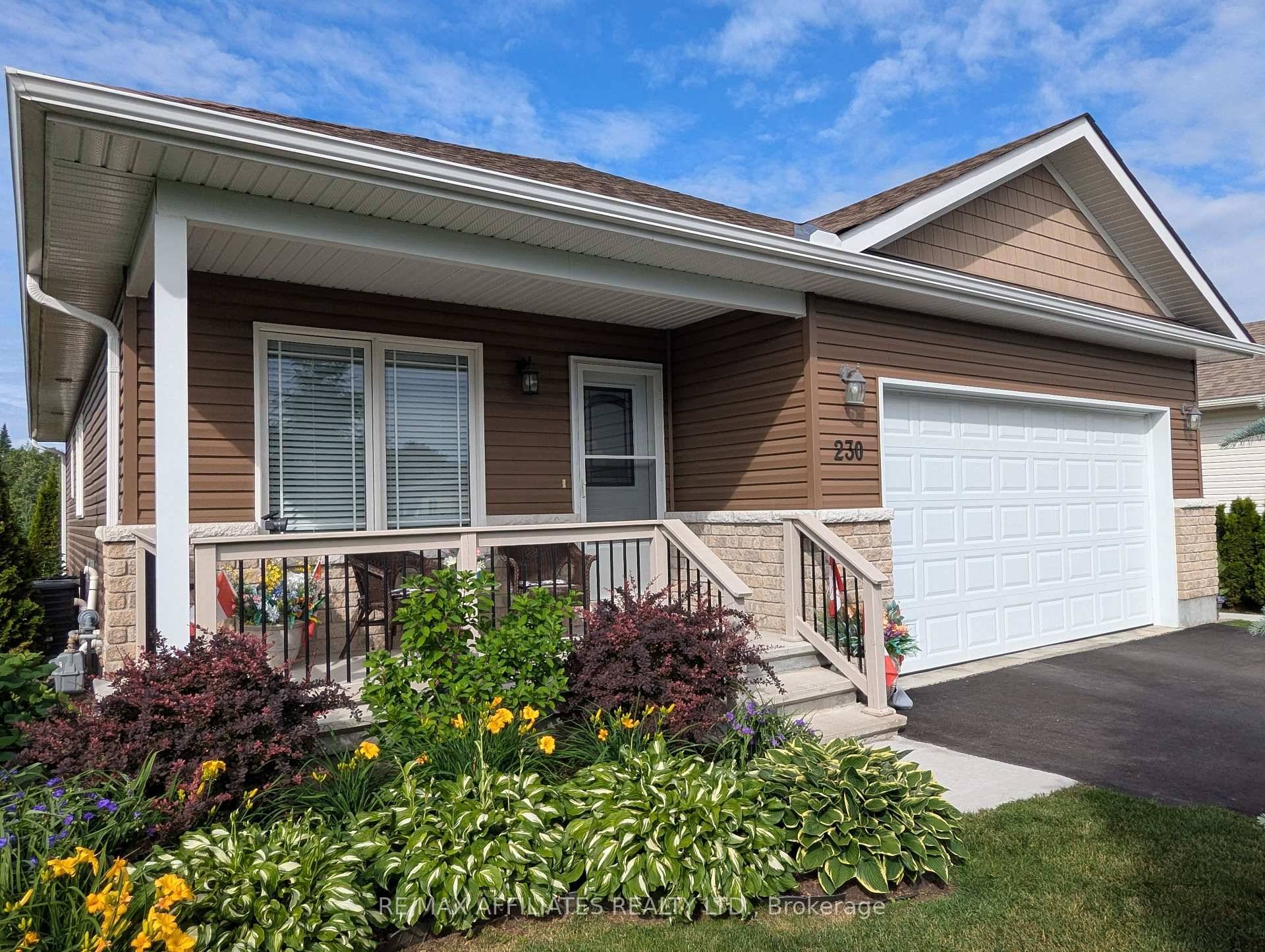 Welcome to 230 Wood Avenue, a sought after neighbourhood in Smiths Falls with a garden and yard that is sure to impress.
