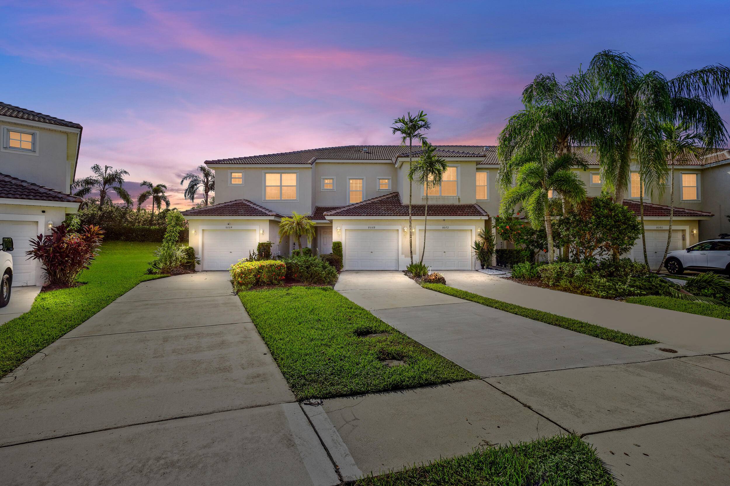 Unlock your next chapter in Verona Lakes !