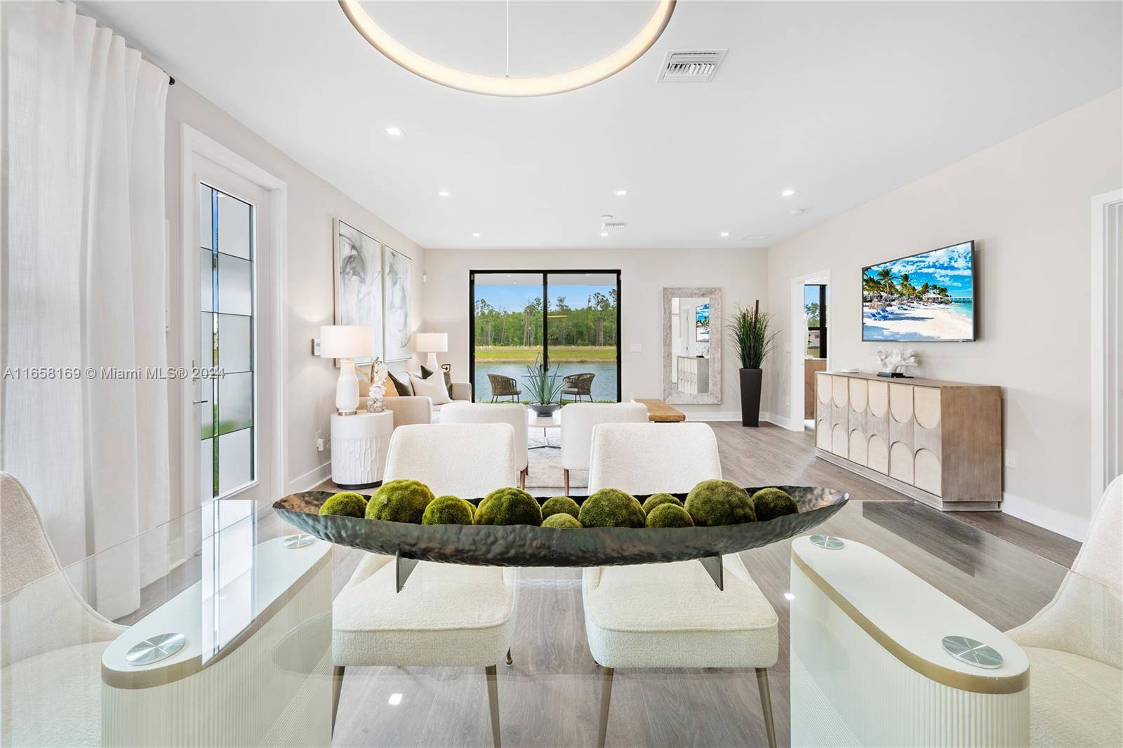 BUILDER PAID CLOSING COSTS OR 16, 000 OFF ON ALL MOVE IN READY HOMES !