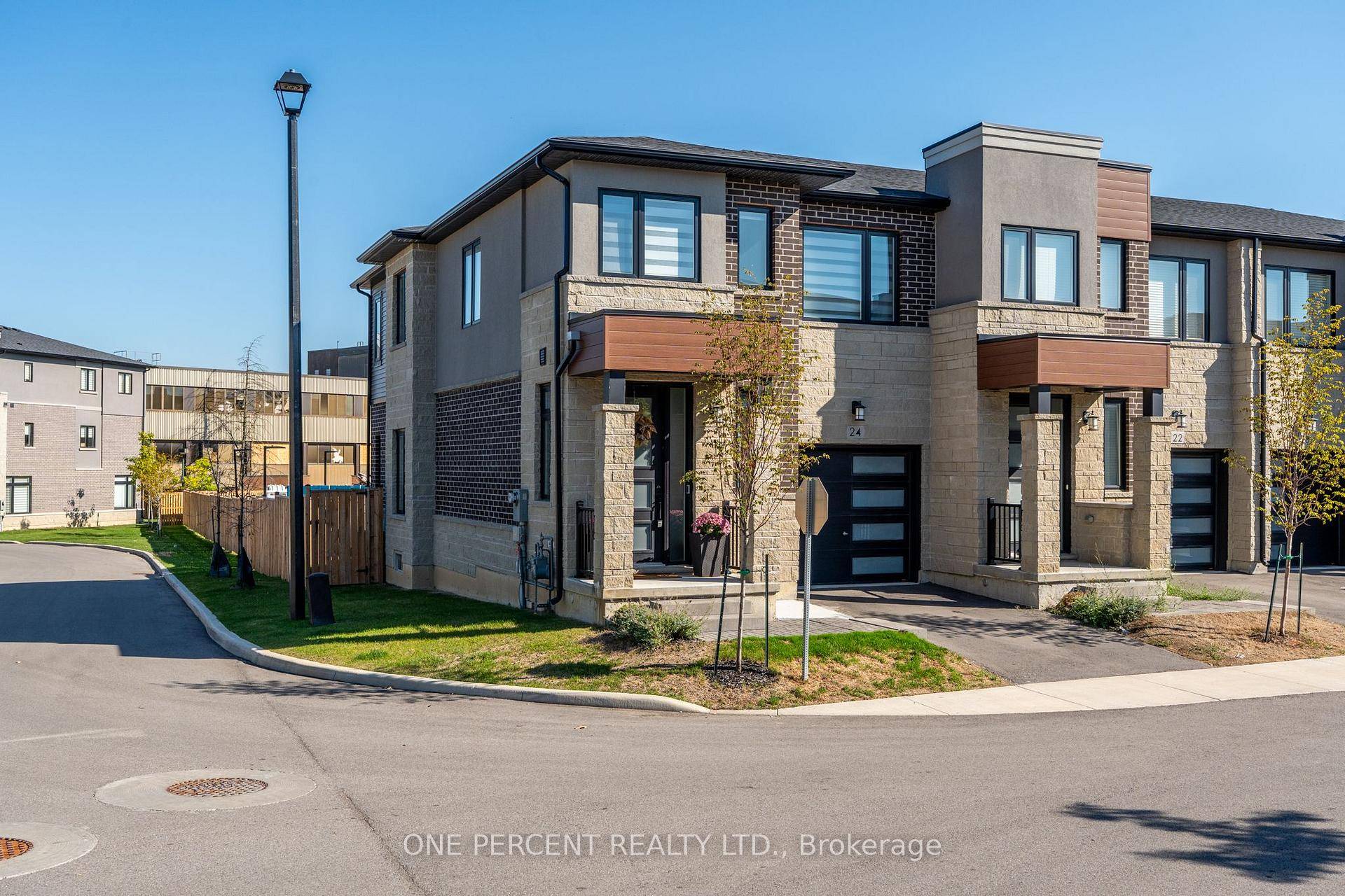 OPEN HOUSE THURSDAY 5 7PM !