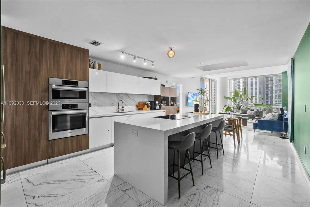 High floor corner unit in the more desired line in the building.