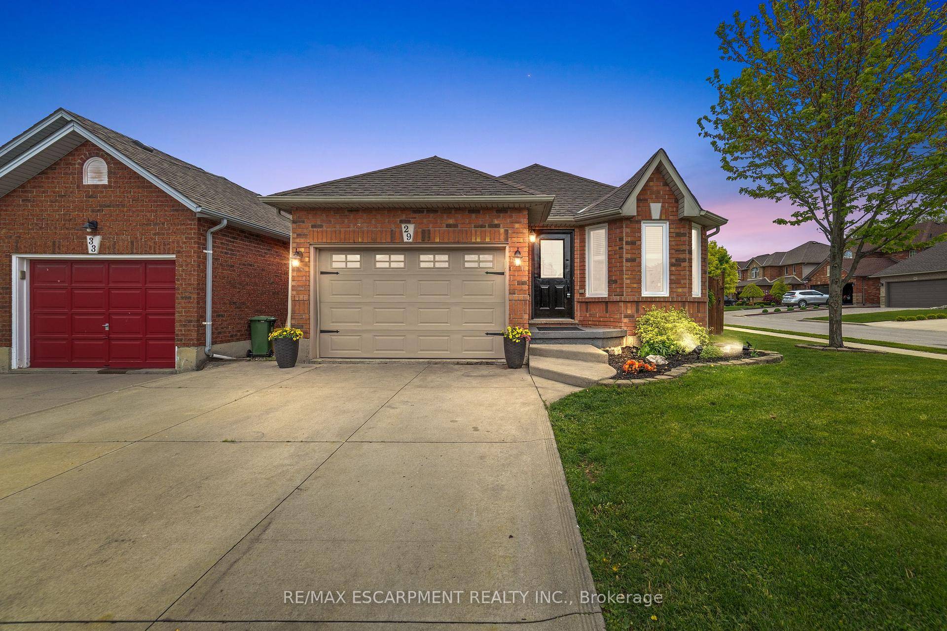 Welcome to 29 Briarose A Rare Gem in a Prime Mountain Location !