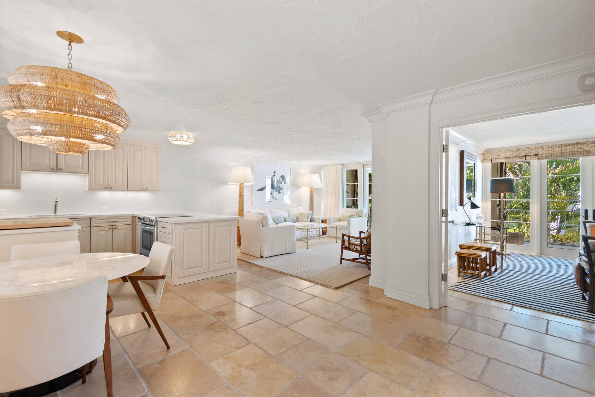 201 Everglade 205 is a nicely renovated unit with great attention to detail.