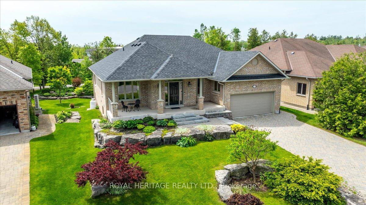 Port 32 Active adult lifestyle community w private club, marina and access to the Trent Severn Waterway.