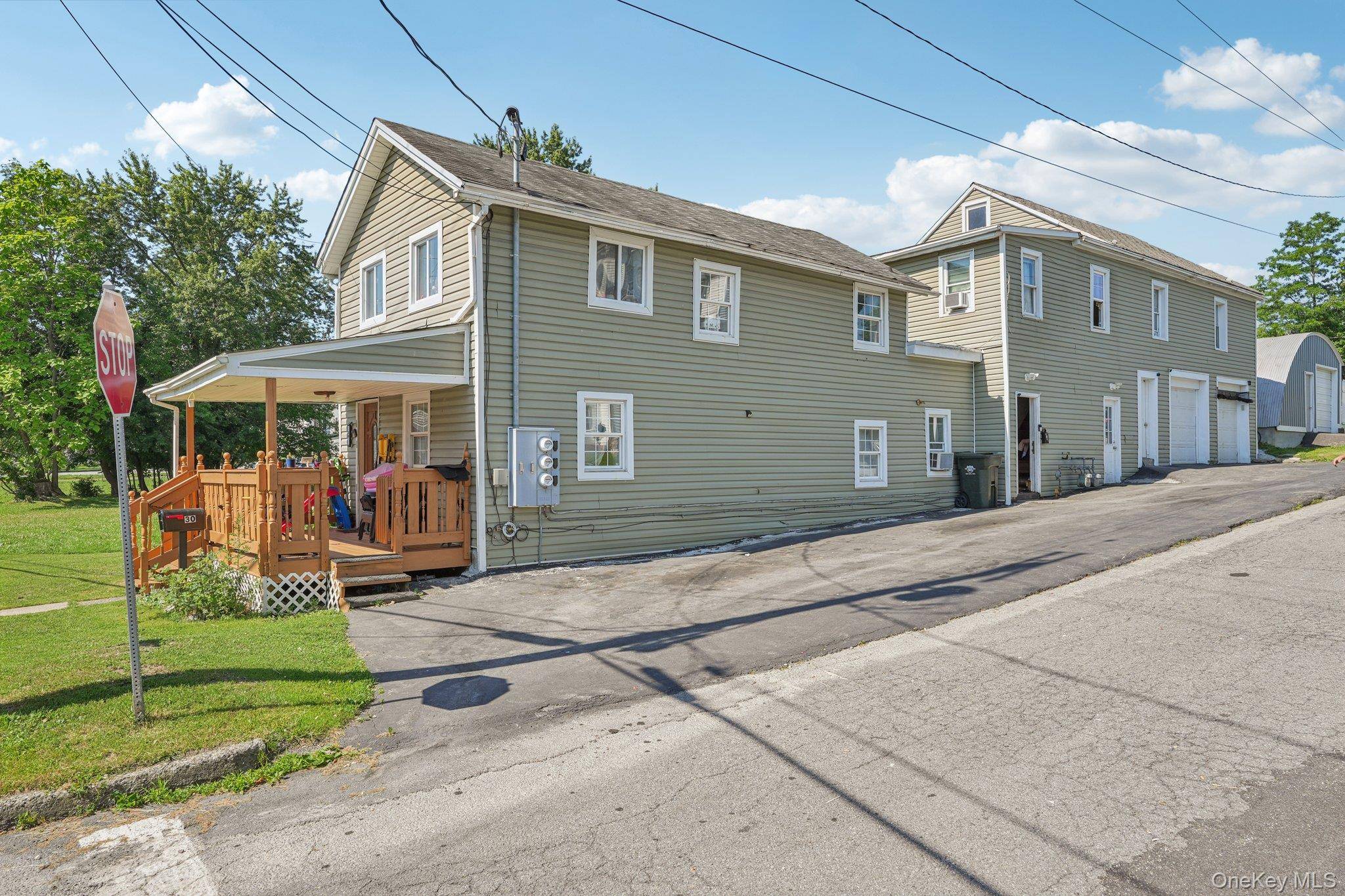 Multi Family Home in the Heart of Walden, NY Welcome to a rare investment opportunity in the beautiful Hudson Valley !