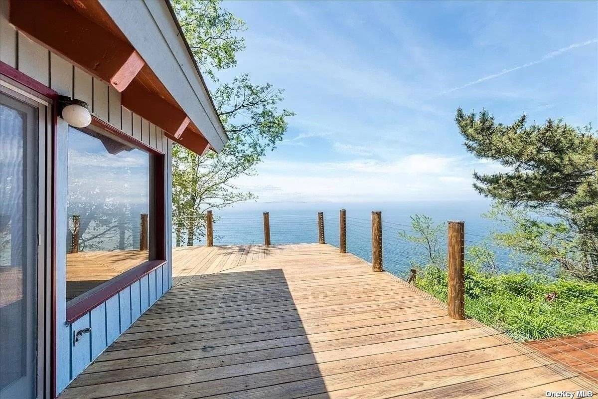 Amazing beach house with water views and private beach available for 6 8 month rental October May rental available.