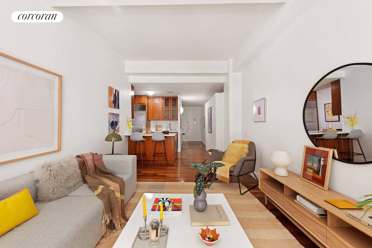 Welcome to 88 Greenwich Street, Unit 906 Modern Comfort in the Heart of the Financial District Step into contemporary downtown living at 88 Greenwich Street, a full service luxury condominium ...