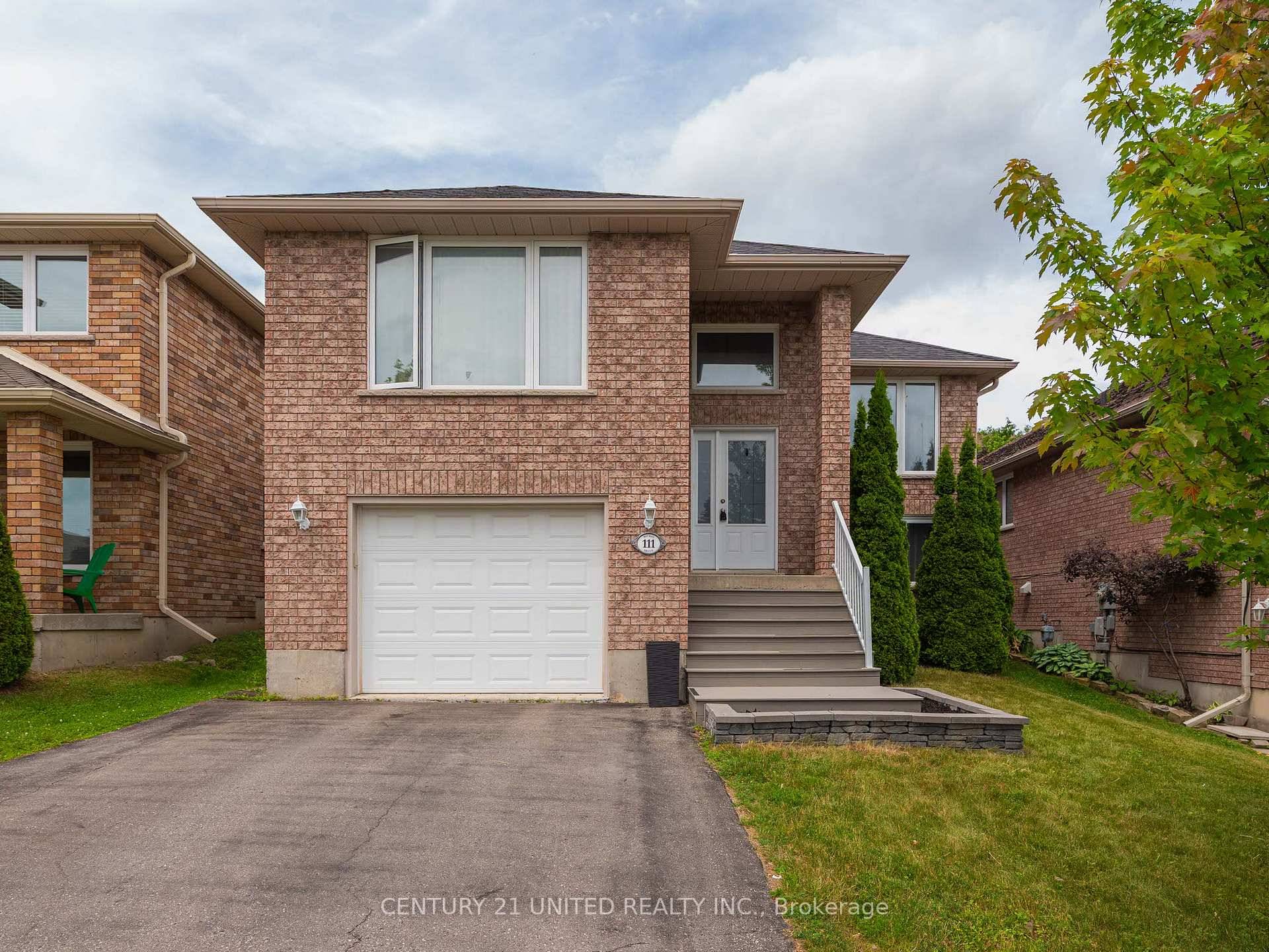Wow ! ! A North End Gem !