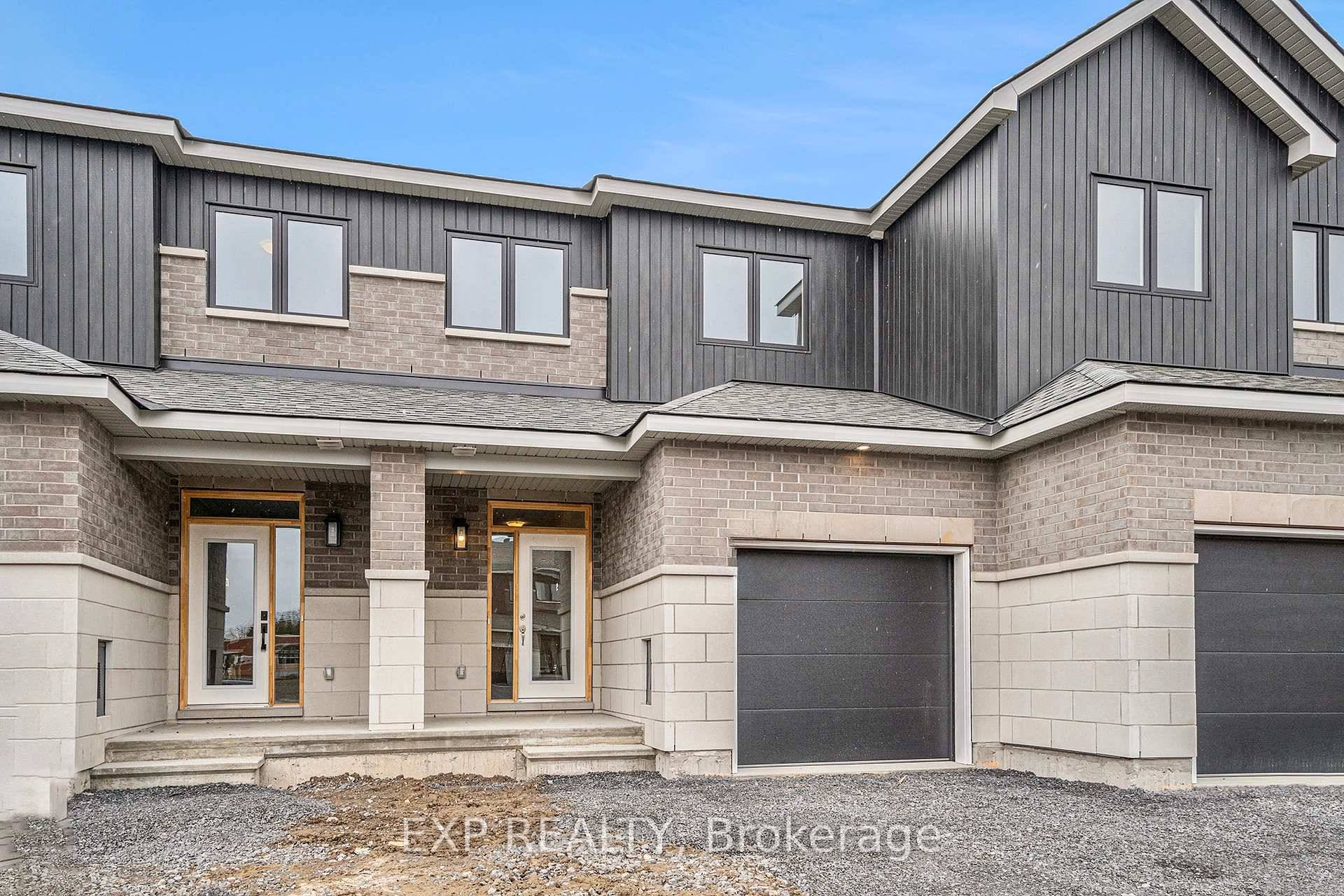 AVAILABLE FOR IMMEDIATE OCCUPANCY !