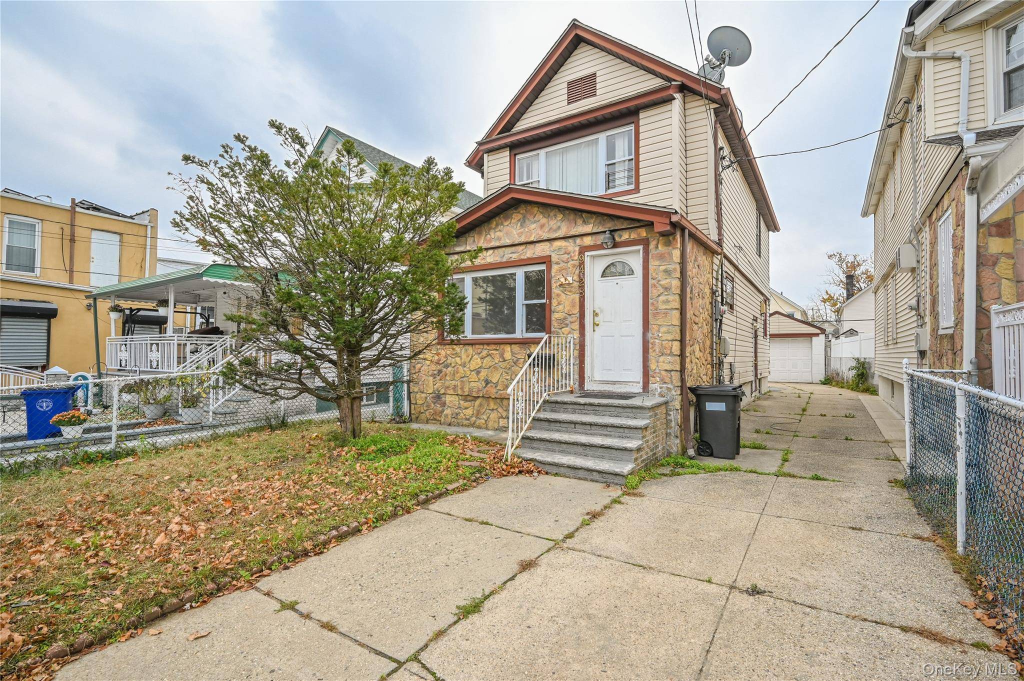Opportunity knocks with this detached 3 bedroom, 1 bath Colonial perfectly located near the subway, buses, and shopping.