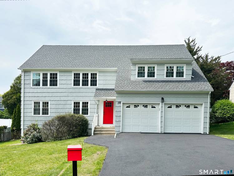 A rare opportunity to lease a fully renovated, move in ready residence in one of Fairfield's most sought after neighborhoods, this expansive 5 bedroom, 3.