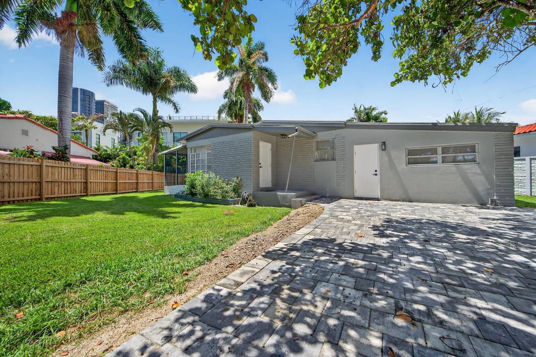 Welcome to this beautiful single family home in the heart of Sunny Isles !