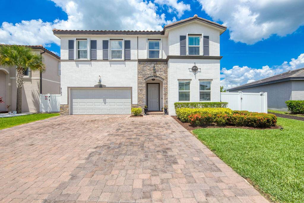 Stunning Port St. Lucie Home !