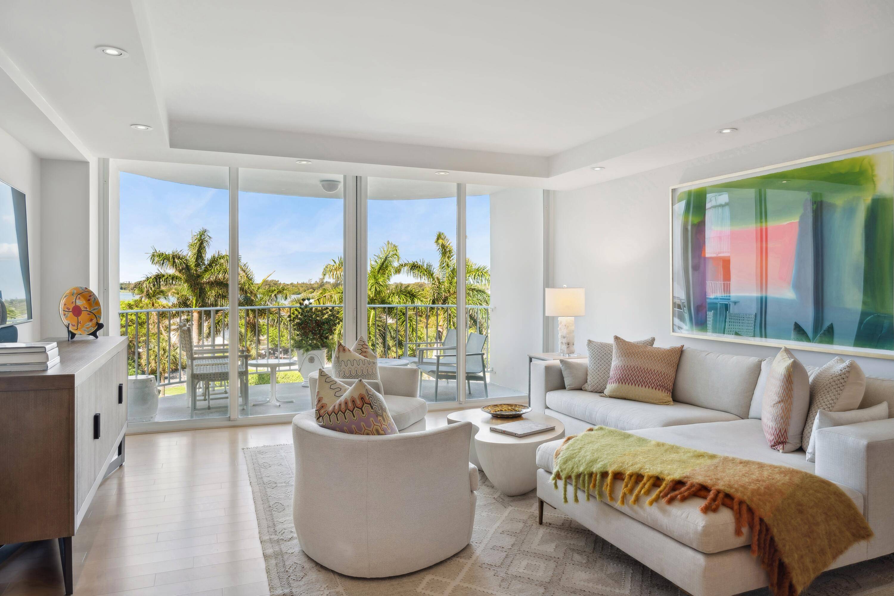 A true gem for the discerning buyer !