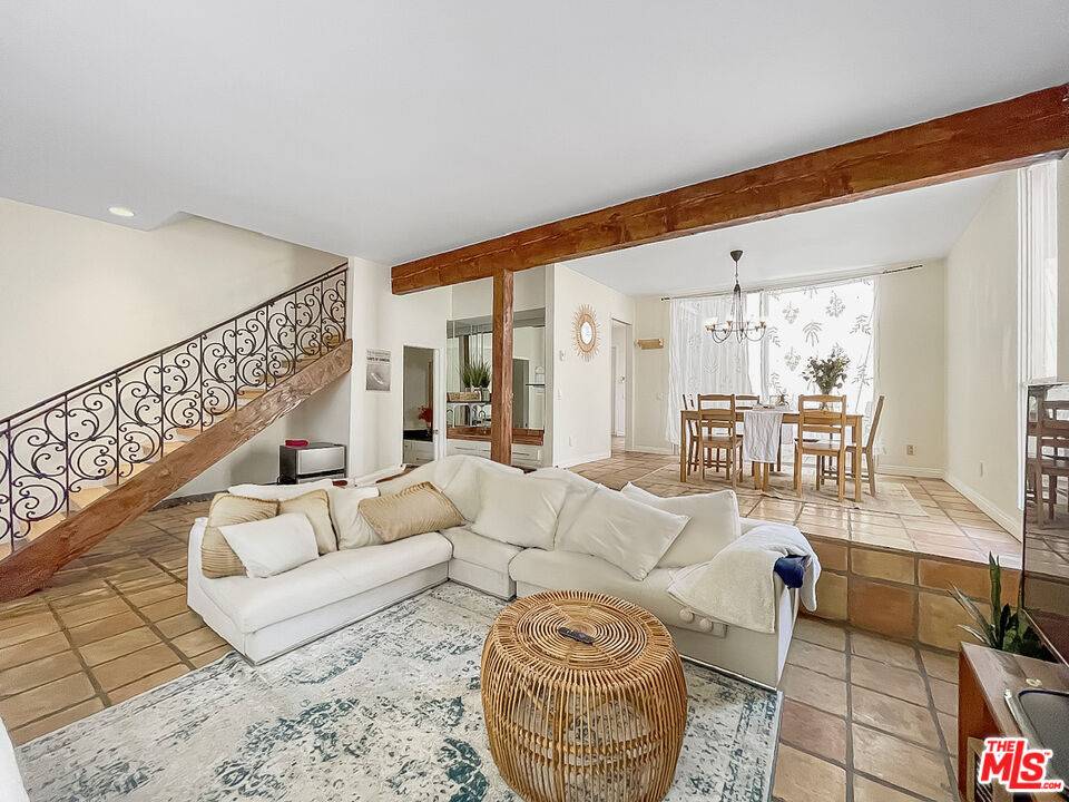 28340 Rey De Copas Ln 2BR Malibu La