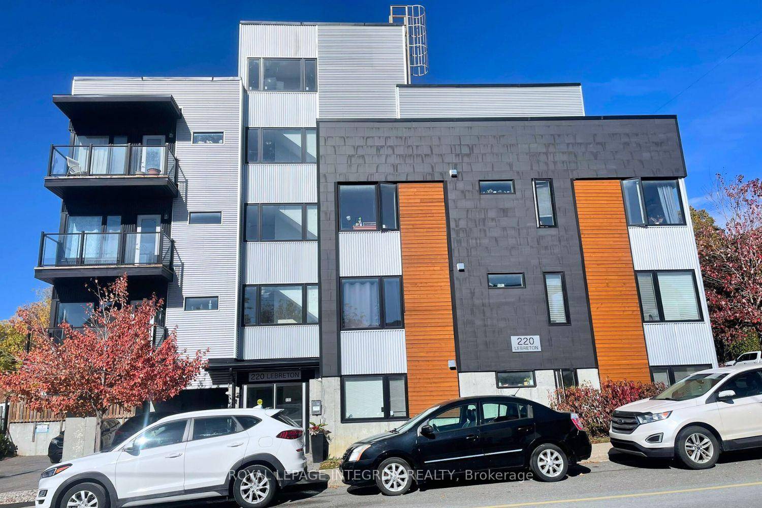 Ideally located within walking distance to Little Italy, Chinatown, Dow's Lake, public transit, nightlife, and a wide variety of restaurants, this spacious 2 bedroom unit offers unbeatable convenience.