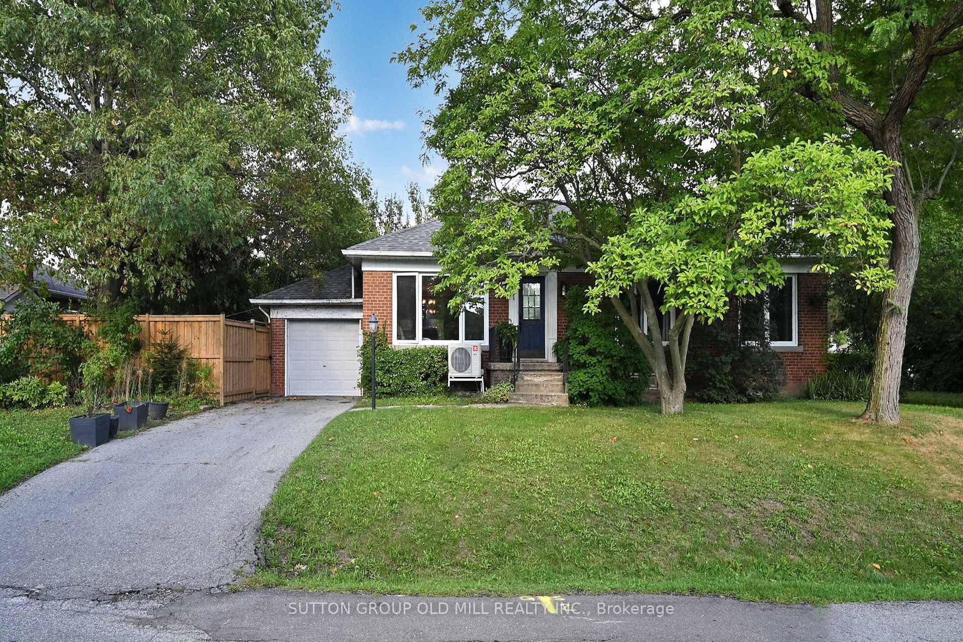 Tremendous value for an entire house in a fabulous Etobicoke location.