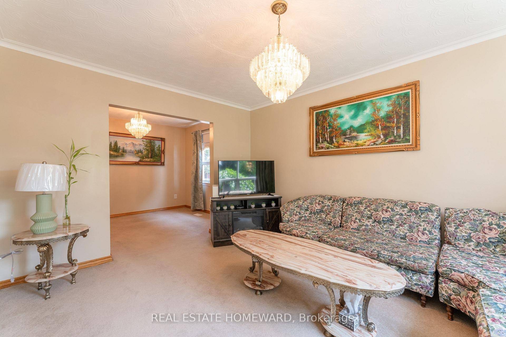 Charming and Spacious in Leslieville !