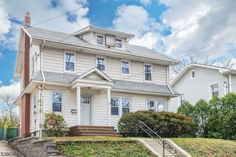 LOCATION ! LOCATION ! LOCATION !