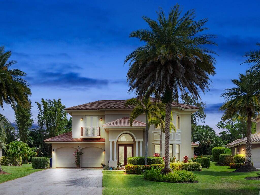 This spacious pool home offers 4 bedrooms, 4.
