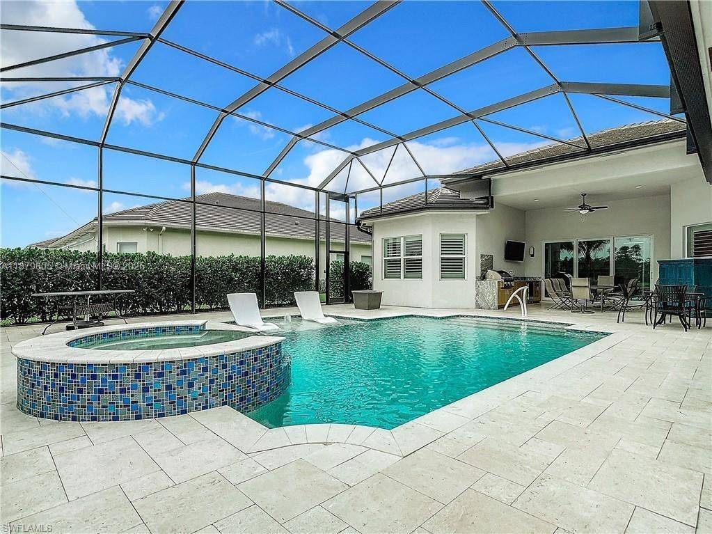 This Charleston Grande has 3354 SF under air and a total of 5785 SF.