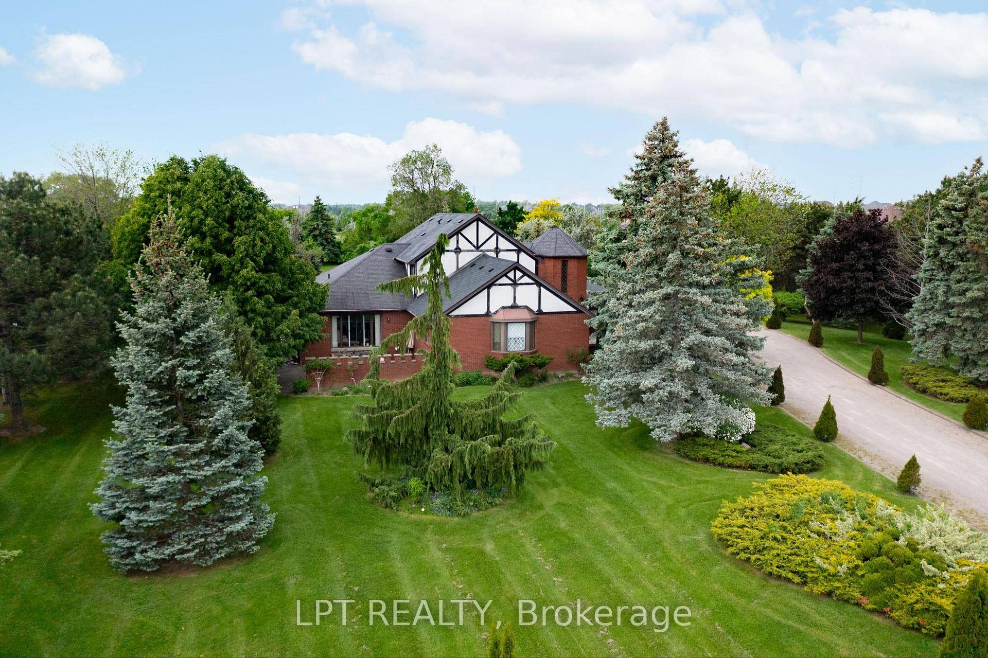 Are You Looking For A Peaceful Retreat That Doesn't Sacrifice Convenience ?