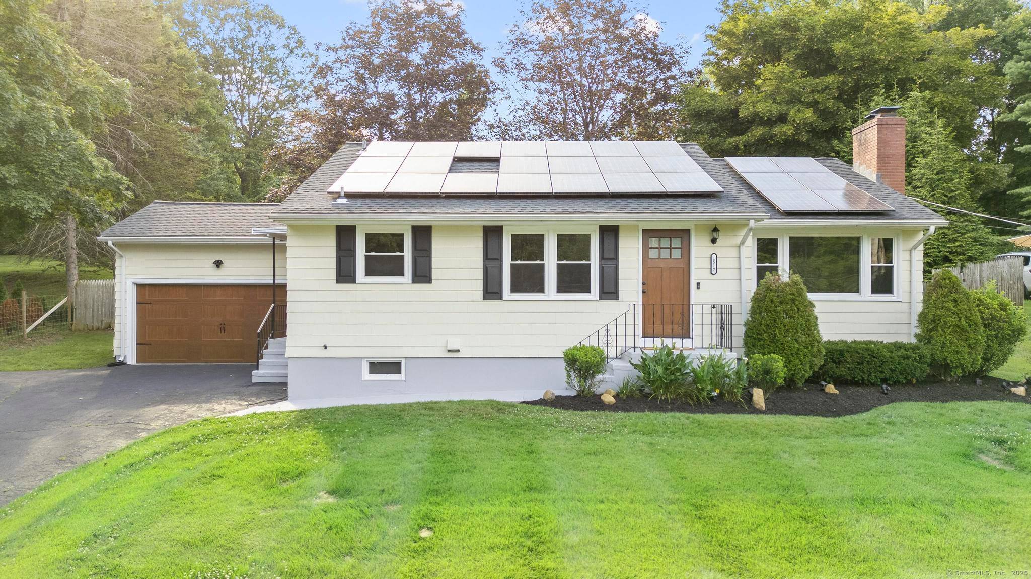 Move right into this beautifully renovated ranch style home, offering the convenience of one level living with high end finishes throughout.